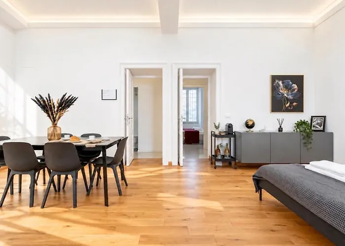 Mazzini Grand 3 8 Posti Letto * Roma